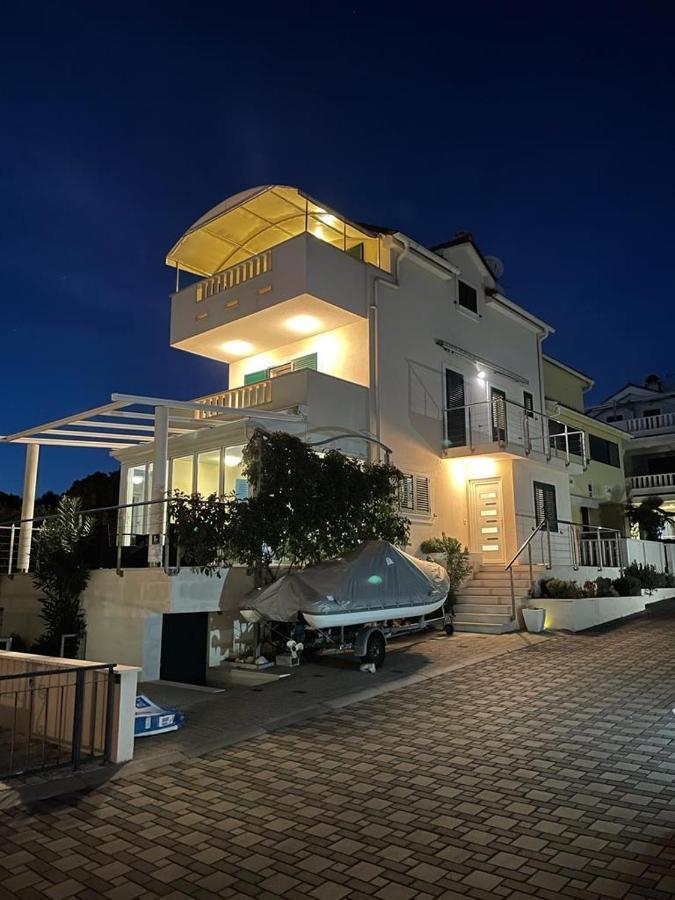 Apartments Villa Lili Lovetovo Vodice Extérieur photo
