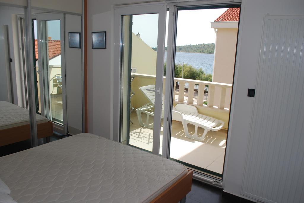 Apartments Villa Lili Lovetovo Vodice Extérieur photo